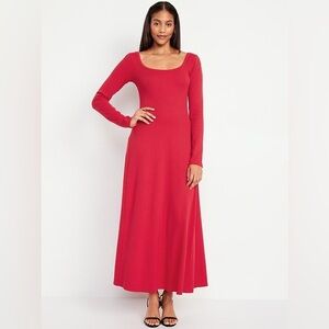Old Navy Red Long Sleeve Scoop Neck Flare Maxi Dress